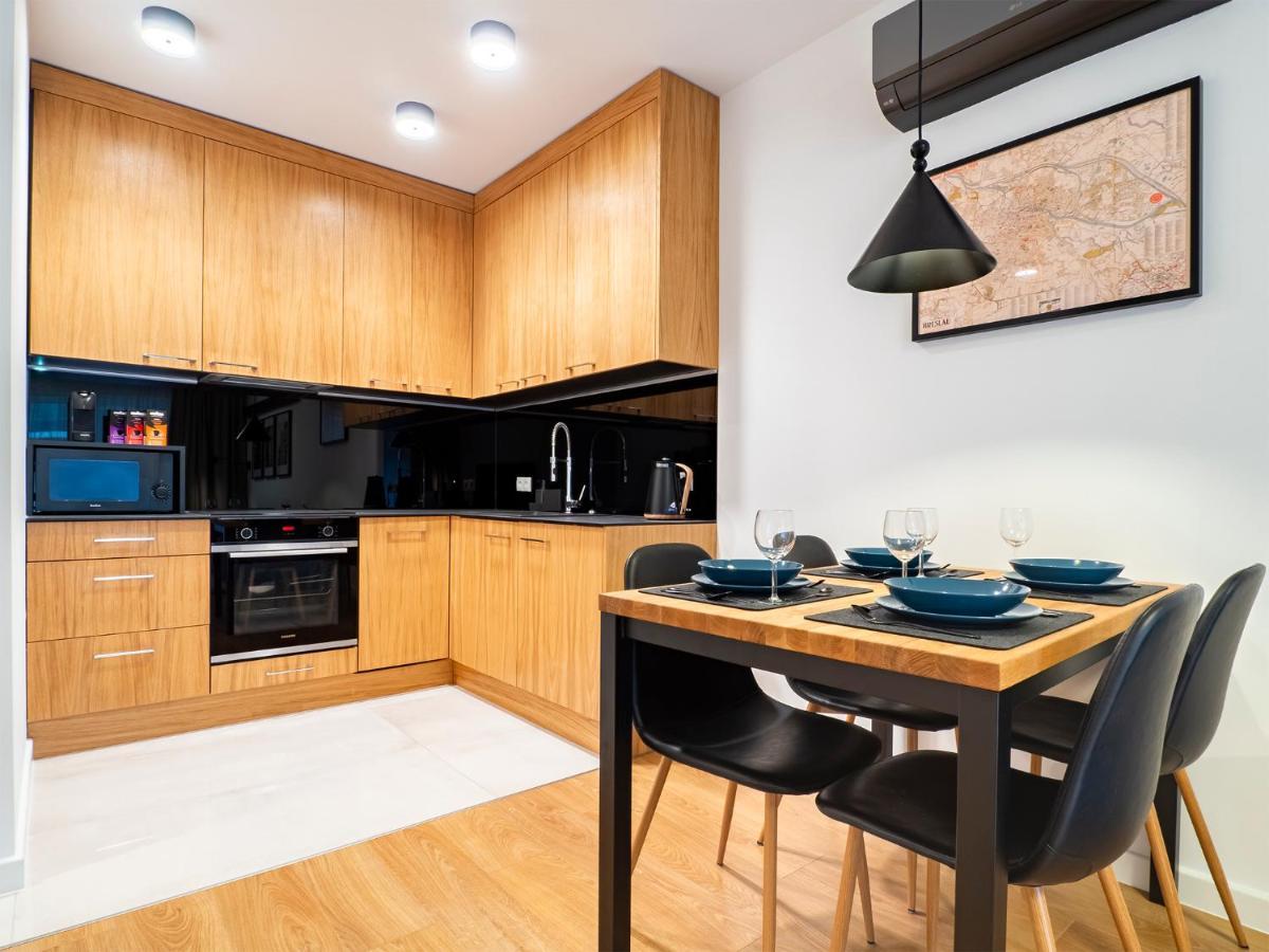 City Comfort Wroclaw Ngoại thất bức ảnh